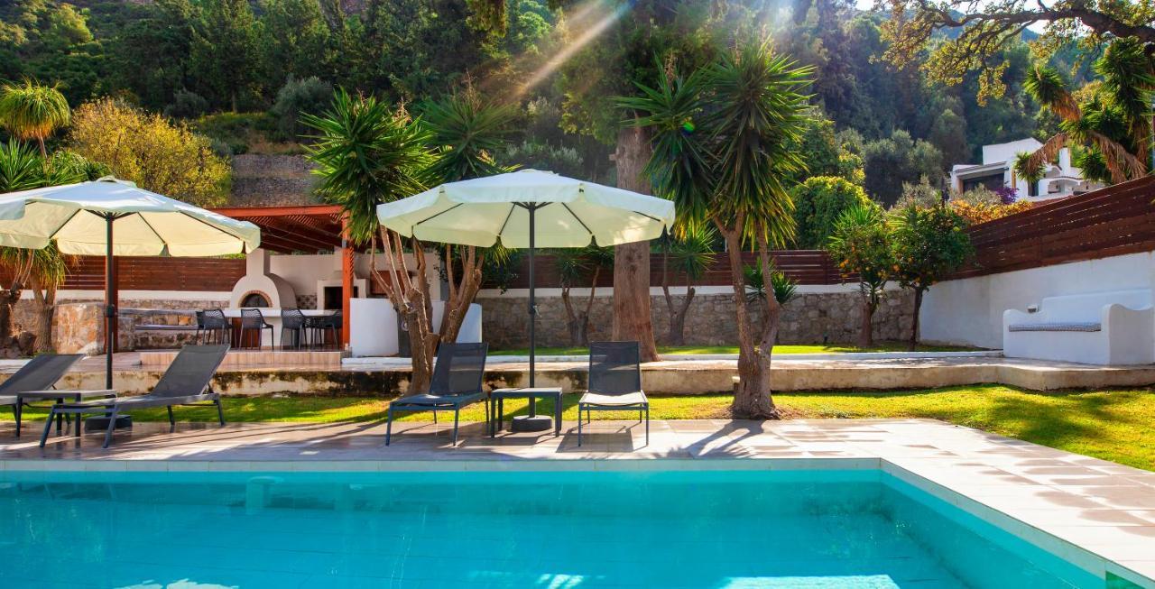 Bella Foresta Villa II Ixia  Bagian luar foto