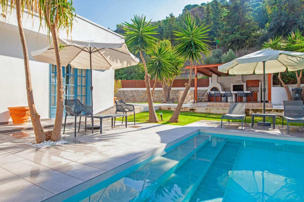 Bella Foresta Villa II Ixia  Bagian luar foto
