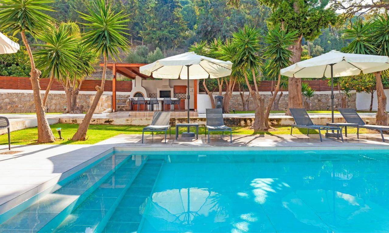 Bella Foresta Villa II Ixia  Bagian luar foto