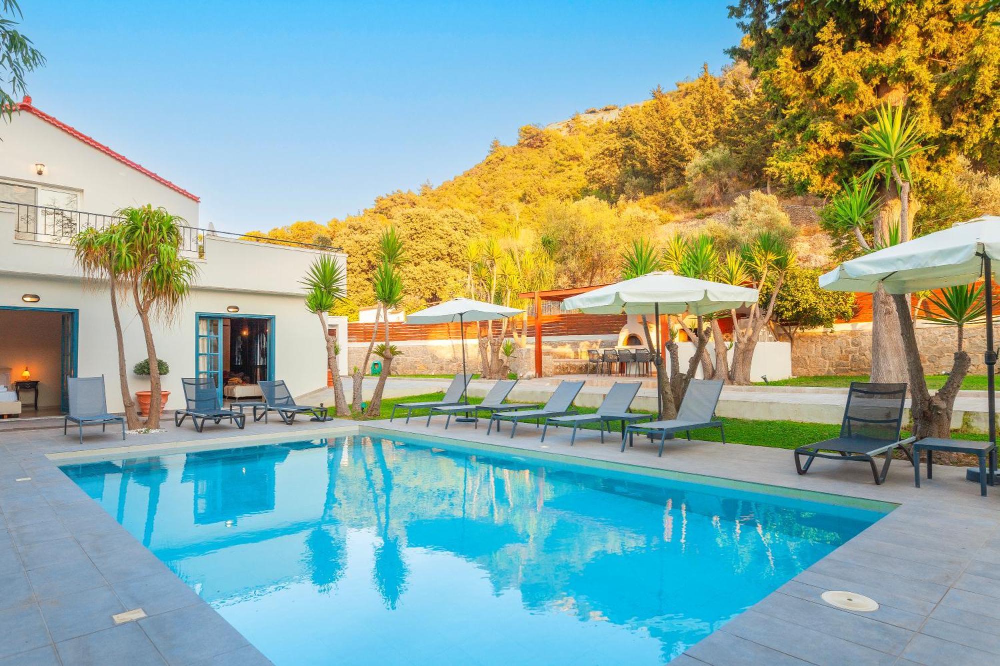 Bella Foresta Villa II Ixia  Bagian luar foto