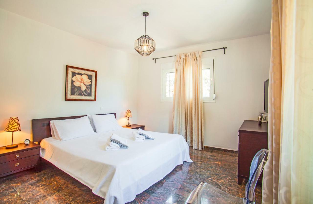 Bella Foresta Villa II Ixia  Bagian luar foto